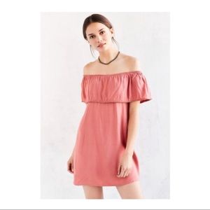 Motel Rocks Dresses - motel ruffle off the shoulder mini dress in blush Motel Rocks Dresses - motel ruffle off the shoulder mini dress in blush